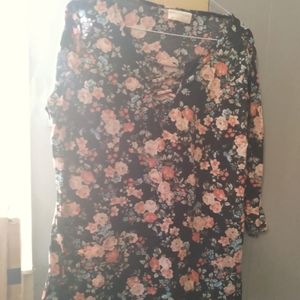 Long sleeve floral shirt